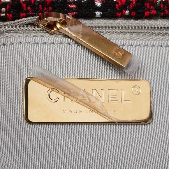 Chanel Red/Black Quilted Tweed Small Chanel 19 Bag - Picture 7 of 9